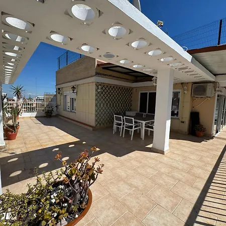 Apartman Atico Con Terraza Y Vistas Al Mar